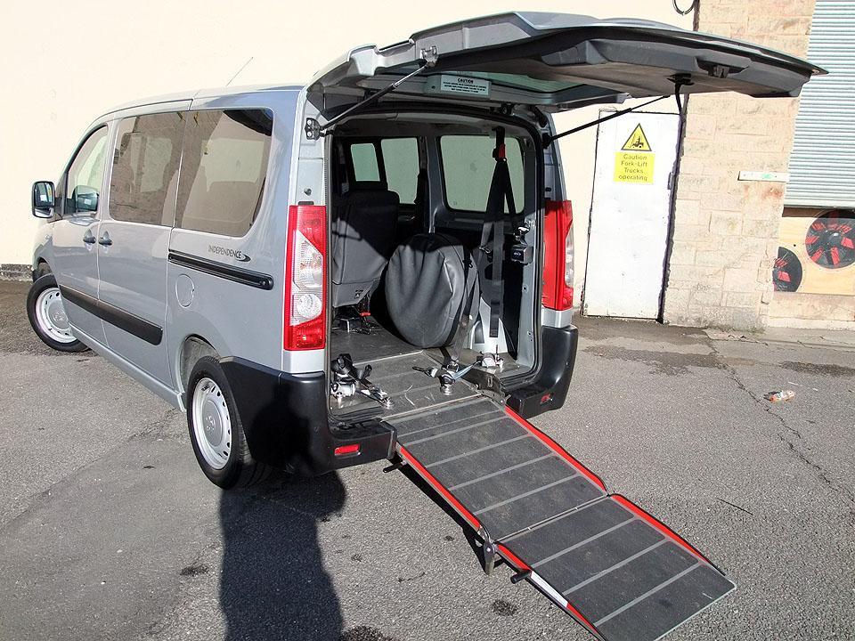 WAVs for sale in Derbyshire – minibuses and MPVs