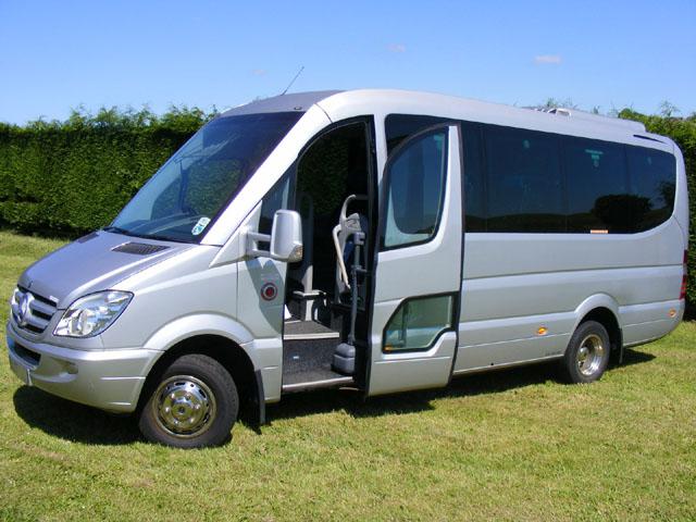 High specification and low mileage used commercials are the speciality of Maun Motors